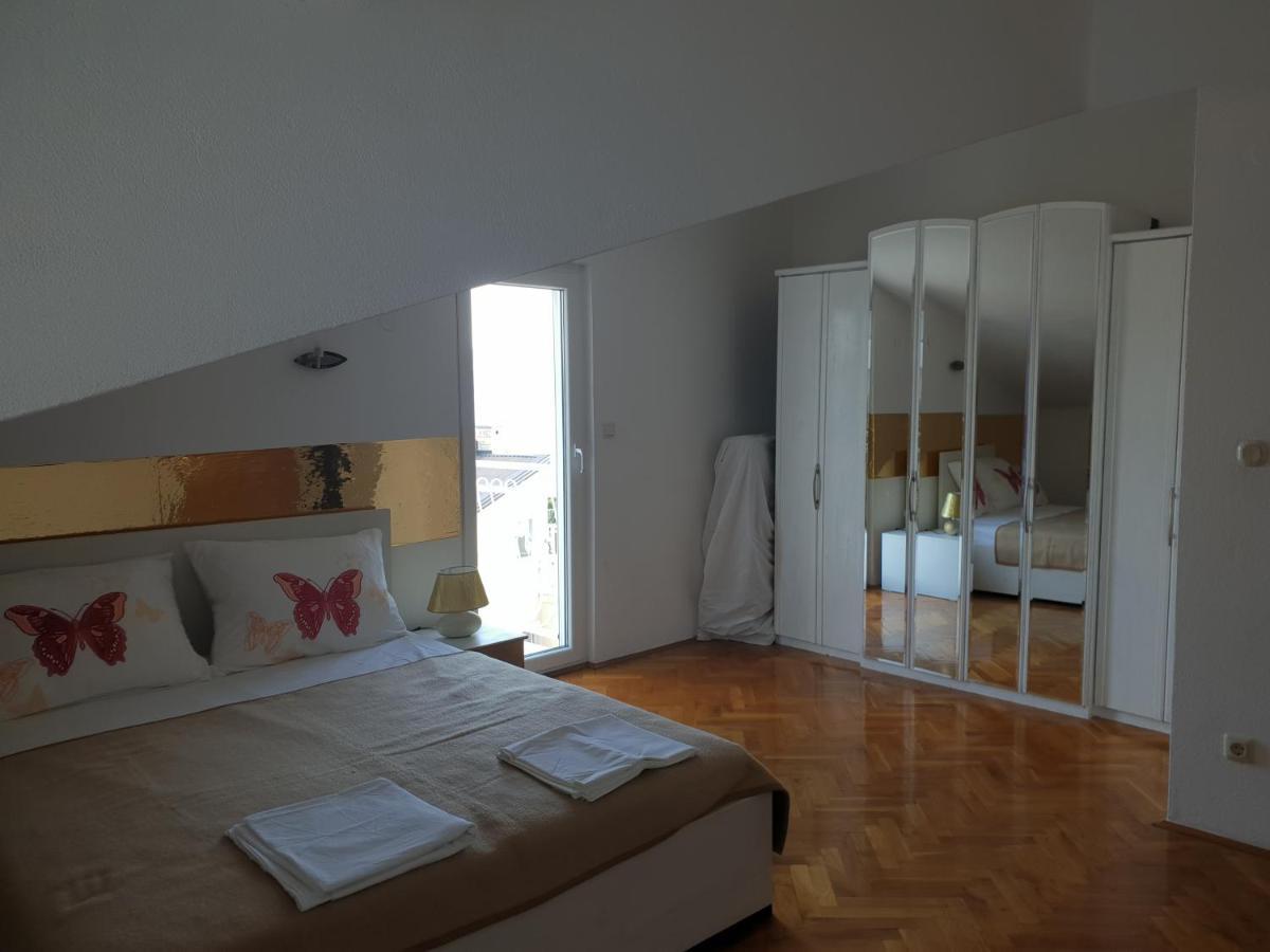 Apartments Mercep Omiš Dış mekan fotoğraf